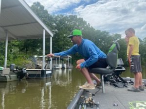 How to Shoot Docks for Crappie 